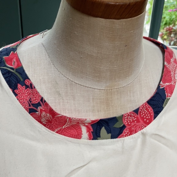 Vintage rayon shell popover top boxy fit simple ! - Picture 2 of 8